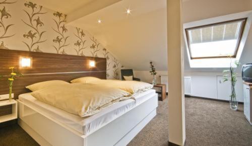 Hotel Am Rosenberg Bad Driburg Εξωτερικό φωτογραφία
